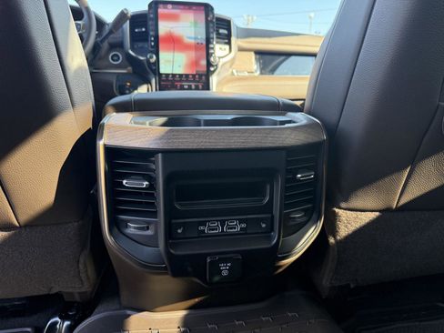 New 2026 RAM 2500 Limited AWD/4WD image 33