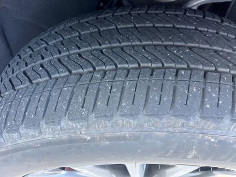 Used 2023 Cadillac Escalade V image 11