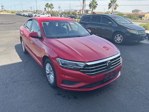 Used 2019 Volkswagen Jetta S w/ Driver Assistance Package FWD image 9