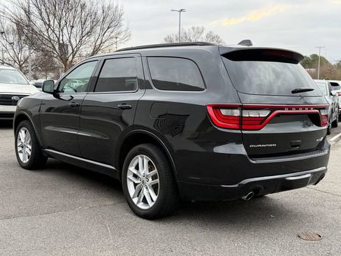 Used 2023 Dodge Durango GT image 5