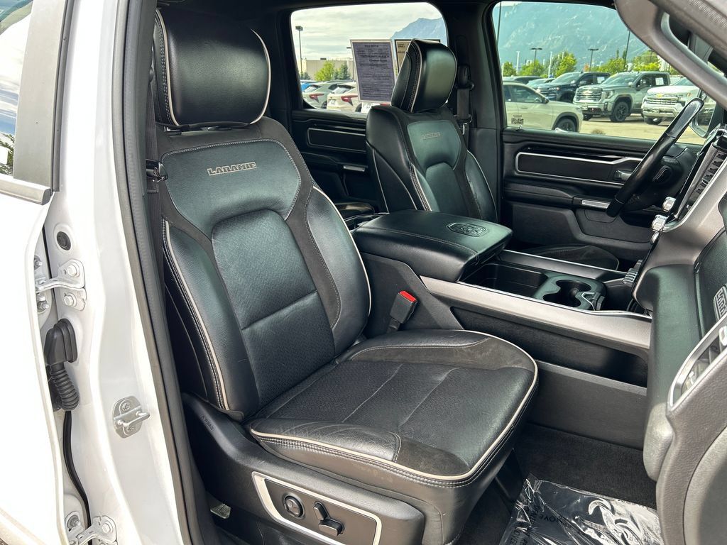 Used 2020 RAM 1500 Laramie AWD/4WD image 19