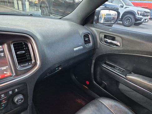 Used 2014 Dodge Charger SXT RWD image 20