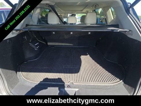 Used 2024 Nissan Murano SL w/ Cargo Package FWD image 7