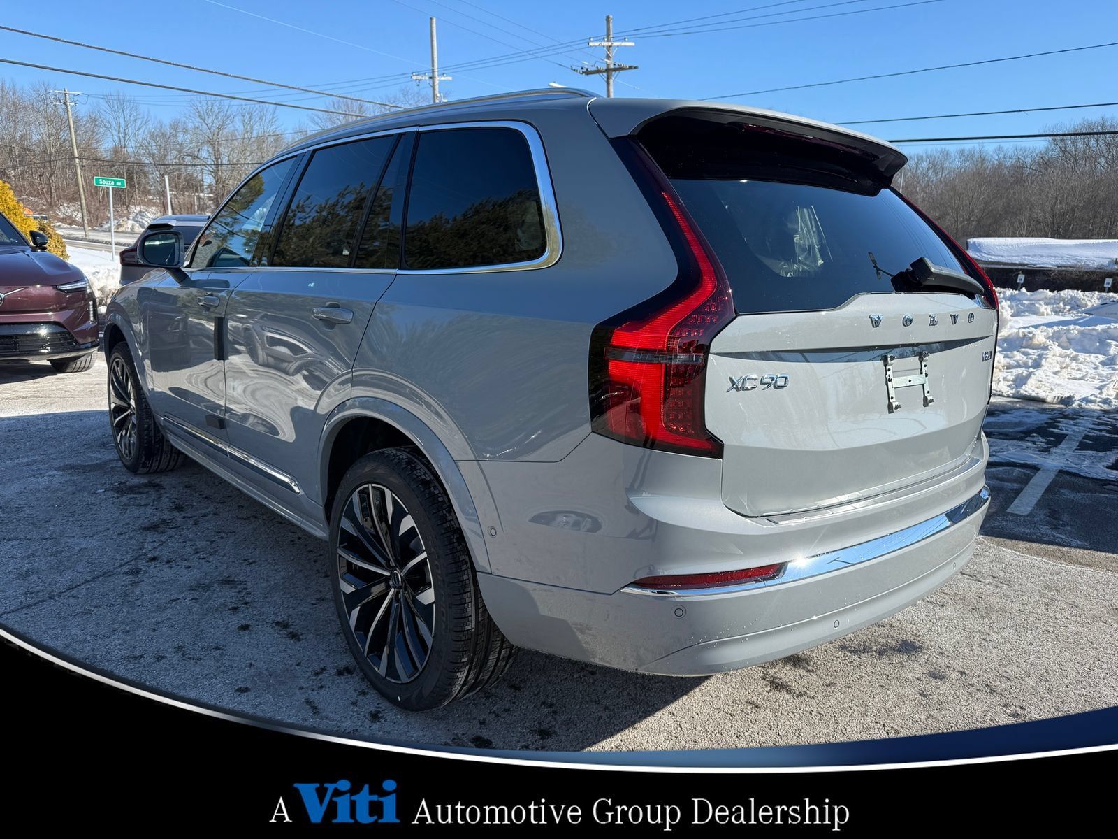 Used 2026 Volvo XC90 B6 Plus w/ Protection Package Premier AWD/4WD image 6