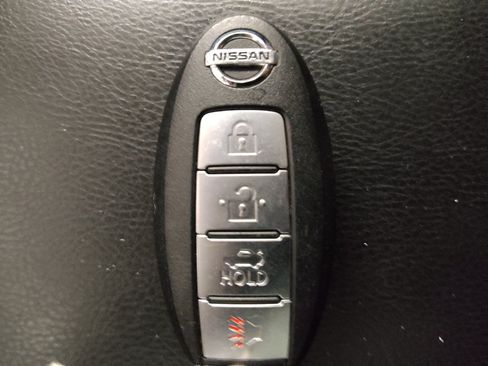 Used 2018 Nissan Sentra SV FWD image 32