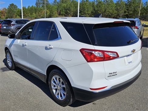 Used 2018 Chevrolet Equinox LT image 9