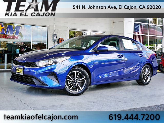 Certified 2022 Kia Forte LXS FWD image 2