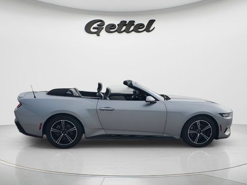 Used 2024 Ford Mustang Premium RWD image 4