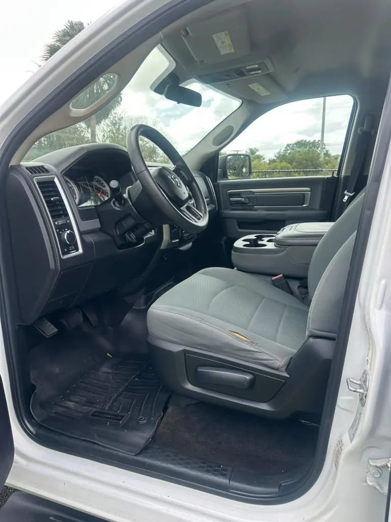 Used 2017 RAM 2500 SLT AWD/4WD image 9