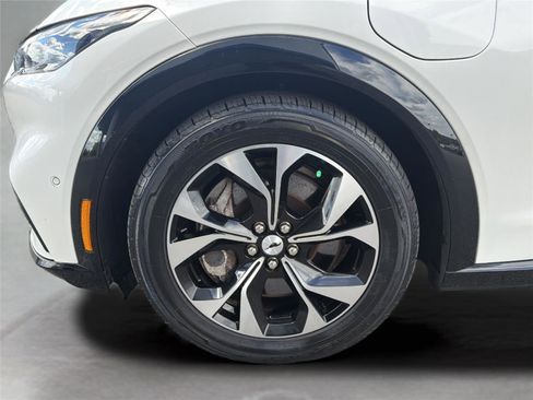 Used 2021 Ford Mustang Mach-E Premium AWD/4WD image 41