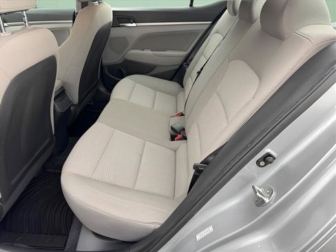 Used 2020 Hyundai Elantra Value Edition w/ Winter Weather Package image 11