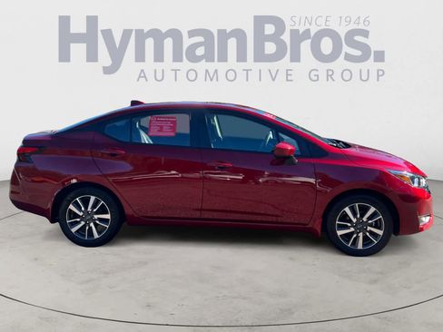 Certified 2024 Nissan Versa SV w/ Trunk Package image 2