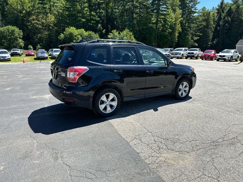 Used 2016 Subaru Forester 2.5i Limited image 4
