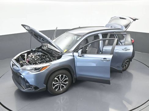Used 2024 Toyota Corolla Cross AWD Hybrid image 59