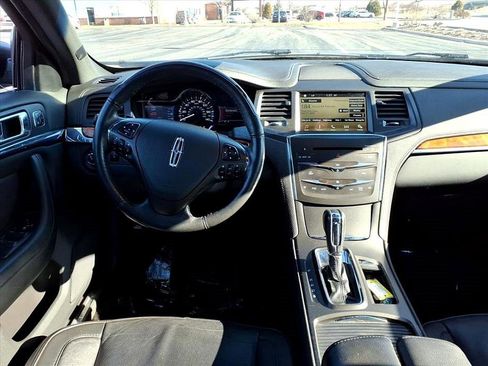 Used 2016 Lincoln MKS FWD image 20