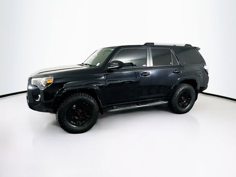 Used 2021 Toyota 4Runner SR5 image 4