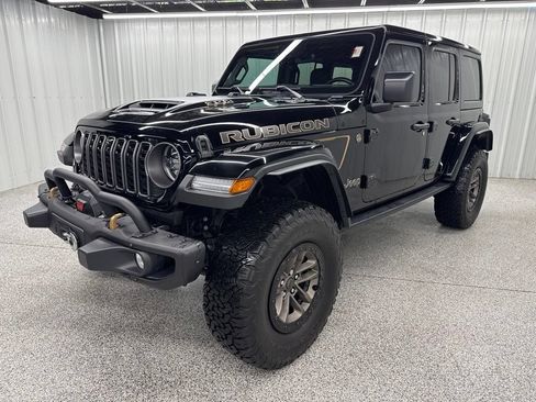 Used 2024 Jeep Wrangler Unlimited Rubicon 392 AWD/4WD image 3