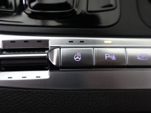 Used 2025 Kia Carnival SX Prestige FWD image 64