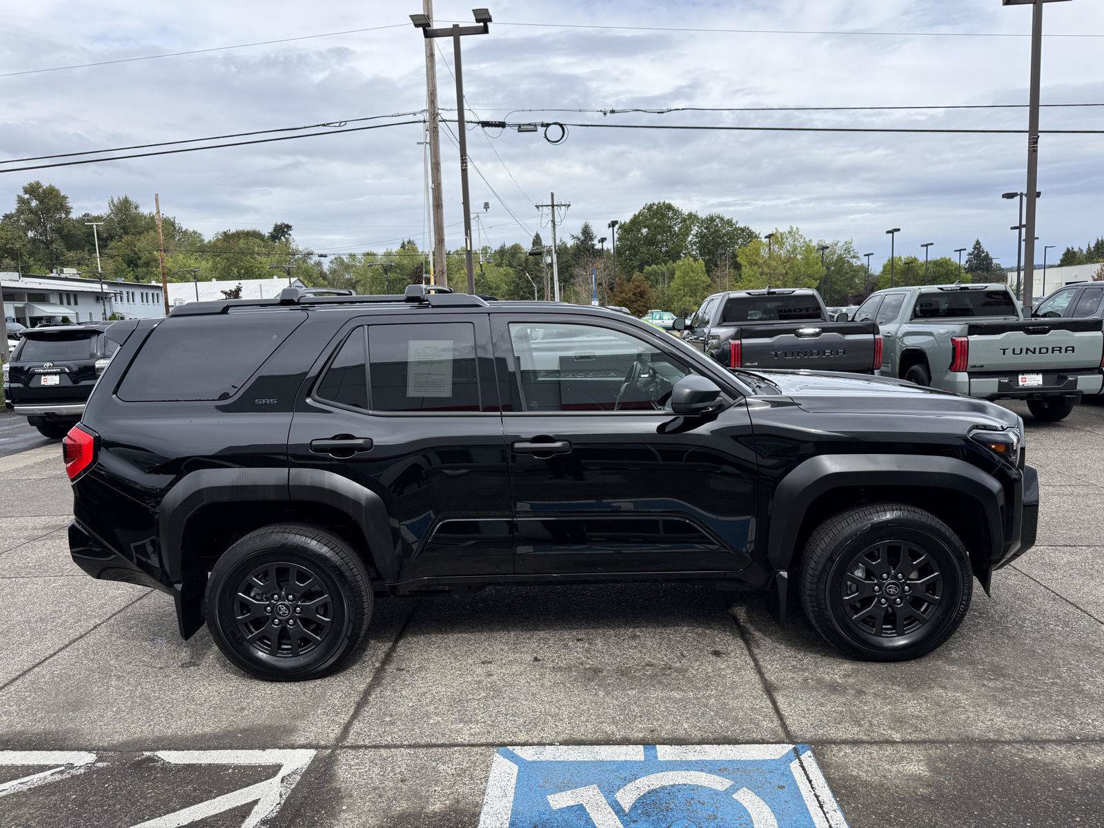 Certified 2025 Toyota 4Runner SR5 AWD/4WD image 8