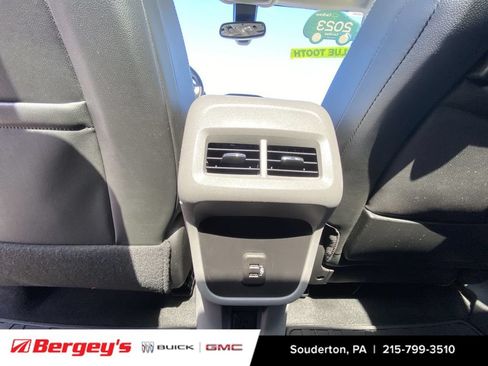 Used 2023 GMC Terrain SLT FWD image 25