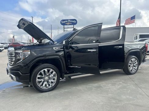 Certified 2025 GMC Sierra 1500 Denali w/ Denali Reserve Package image 36