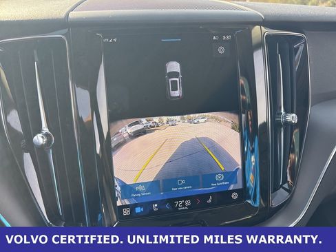 Certified 2025 Volvo XC60 B5 Core image 22