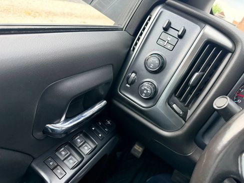 Used 2019 Chevrolet Silverado 1500 LT w/ All Star Edition AWD/4WD image 11