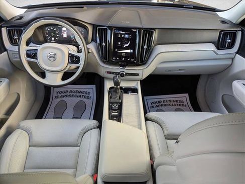 Used 2021 Volvo XC60 T5 Inscription w/ Advanced Package image 18