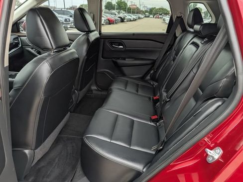 Used 2023 Nissan Rogue SL w/ SL Premium Package FWD image 26