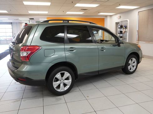 Used 2016 Subaru Forester 2.5i Premium image 12