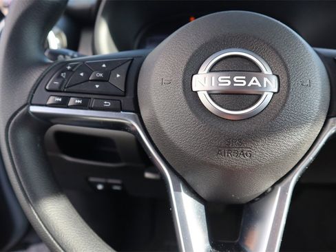Certified 2024 Nissan Kicks SV image 22