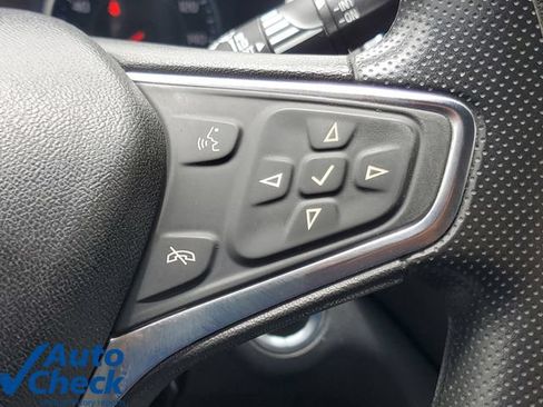 Used 2019 Chevrolet Equinox LT FWD image 24