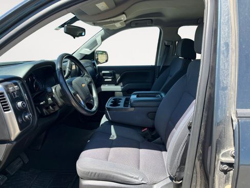 Used 2018 Chevrolet Silverado 1500 LT w/ Texas Edition AWD/4WD image 9