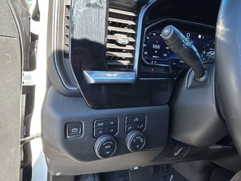 Used 2023 Chevrolet Silverado 1500 LT AWD/4WD image 21