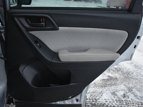 Used 2018 Subaru Forester 2.5i Premium w/ All-Weather Package image 36