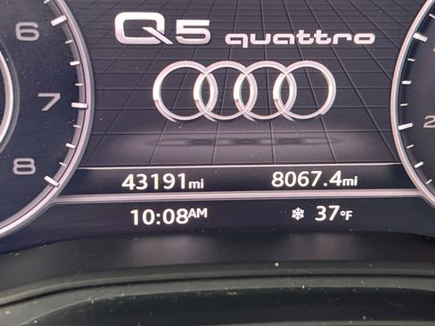 Used 2019 Audi Q5 2.0T Premium Plus w/ Premium Plus Package image 12