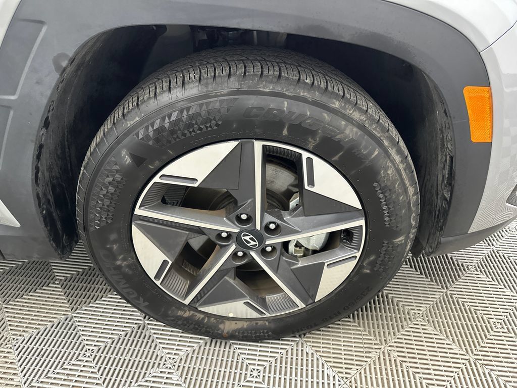 Used 2026 Hyundai Tucson SEL Plus FWD image 13