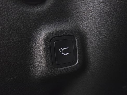 Used 2022 Jeep Compass Trailhawk w/ Trailhawk Elite Group AWD/4WD image 40