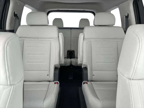 Used 2024 Hyundai Santa Fe Calligraphy image 16