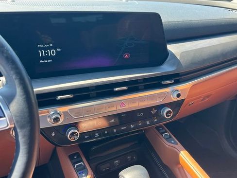 Certified 2024 Kia Telluride SX X-Pro AWD/4WD image 18