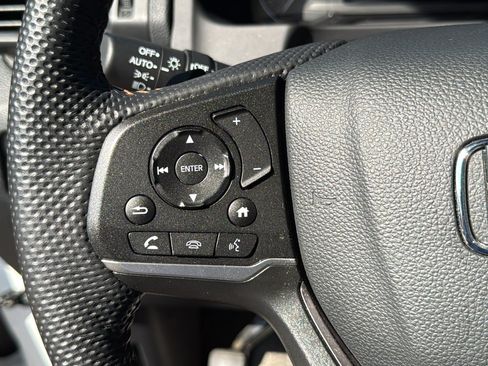Used 2024 Honda Passport TrailSport image 14