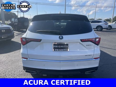 Used 2024 Acura MDX SH-AWD w/ Technology Package image 4