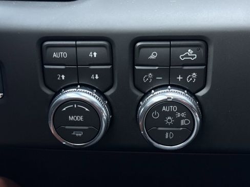 Used 2026 GMC Sierra 1500 Denali Ultimate w/ LPO, Black Badging Package AWD/4WD image 27