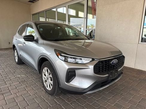Certified 2024 Ford Escape Active AWD/4WD image 6