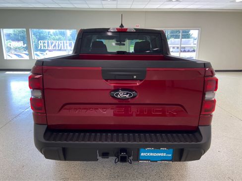 New 2025 Ford Maverick XLT w/ XLT Luxury Package image 6