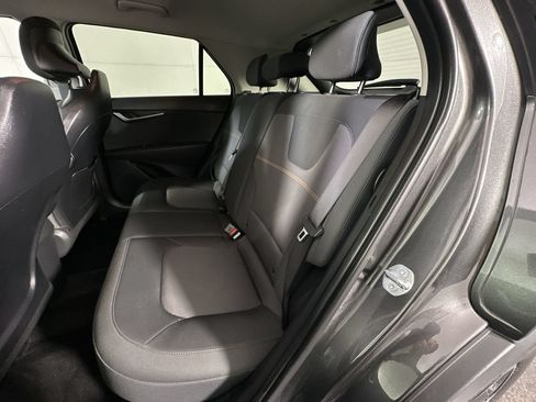 Used 2025 Kia Niro LX FWD image 22