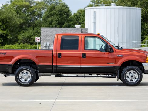 Used 2000 Ford F250 XL AWD/4WD image 16