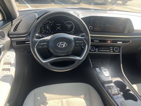 Used 2023 Hyundai Sonata SEL w/ Convenience Package FWD image 7