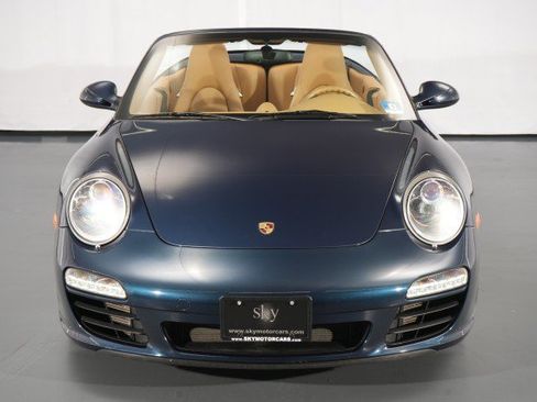 Used 2011 Porsche 911 Carrera S RWD image 5