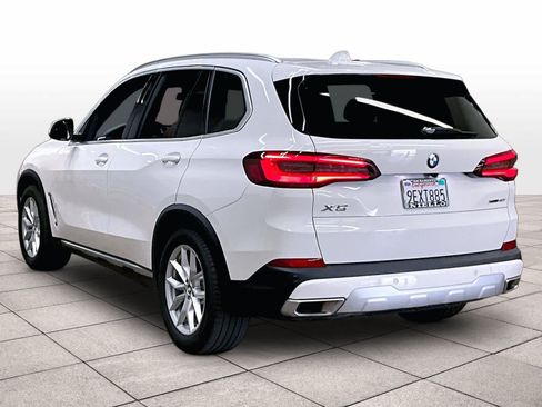 Used 2023 BMW X5 xDrive40i w/ Parking Assistance Package AWD/4WD image 15